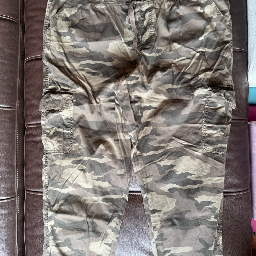Sonoma Green Camouflage Pants